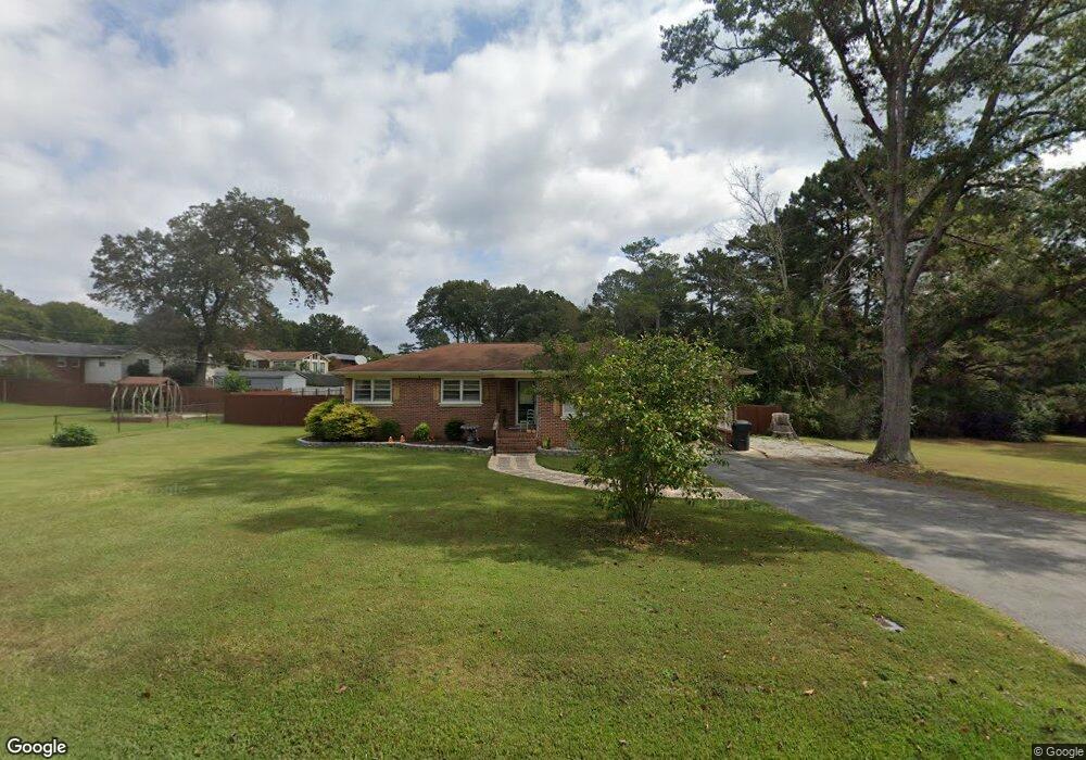 619 Plainview St, Weaver, AL 36277 - photo 1