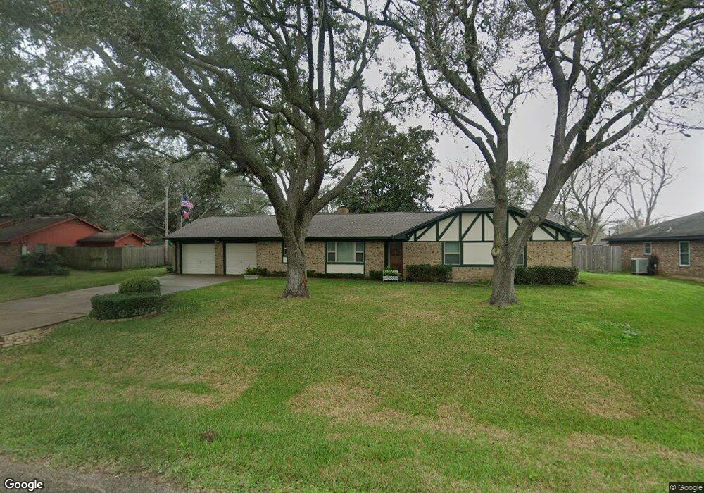 55 E County Road 136, Alvin, TX 77511 - photo 1