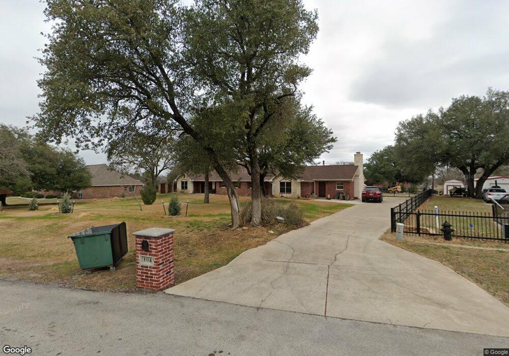 104 Milton Dr, Springtown, TX 76082 - photo 1