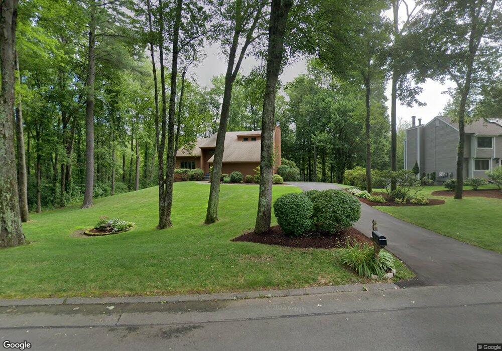 8 Walts Hill, Bloomfield, CT 06002 - photo 1