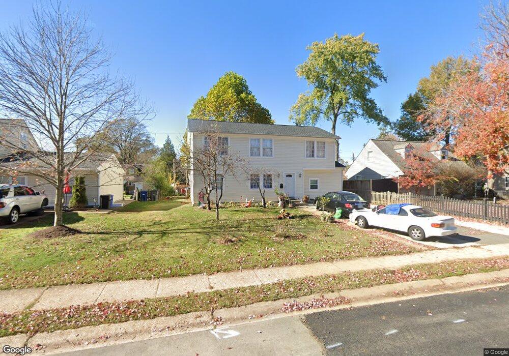 6906 Columbia Dr, Alexandria, VA 22307 - photo 1