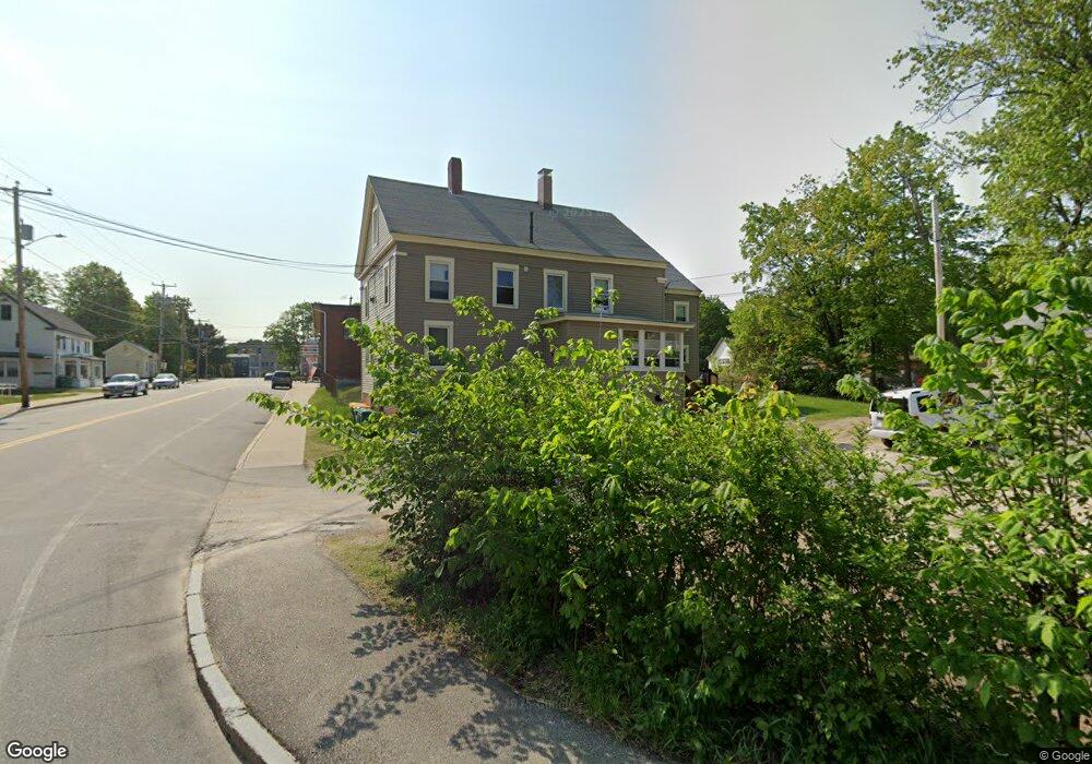 163 Autumn St unit B, Rochester, NH 03868 - photo 1