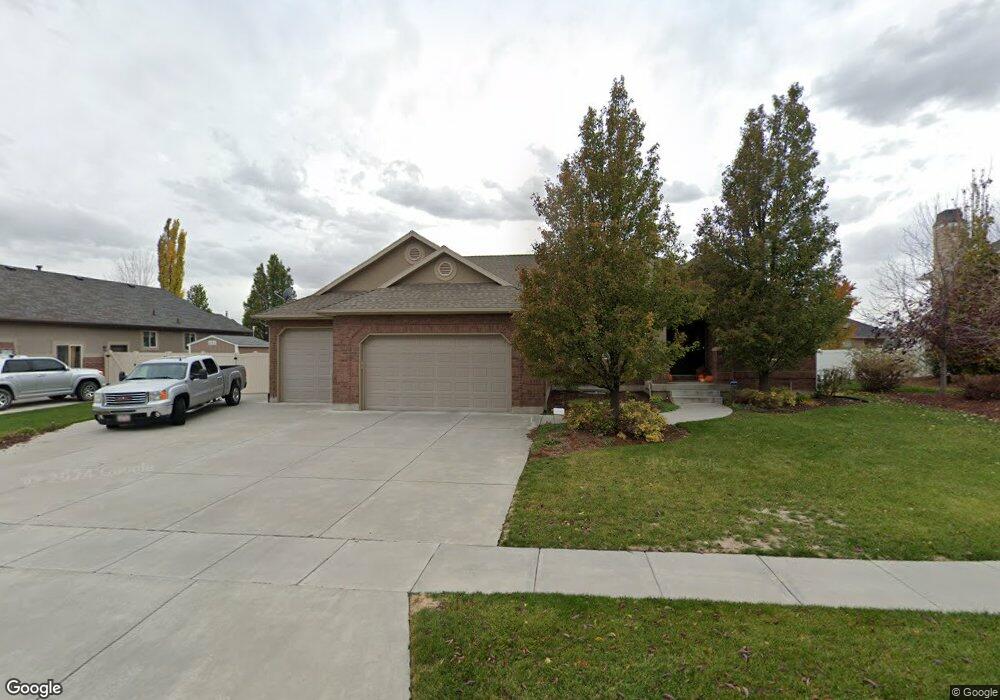 806 Stone Creek Corner, Layton, UT 84041 - photo 1