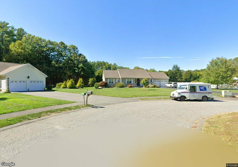 4 Hunter Ln, Easthampton, MA 01027 - photo 1