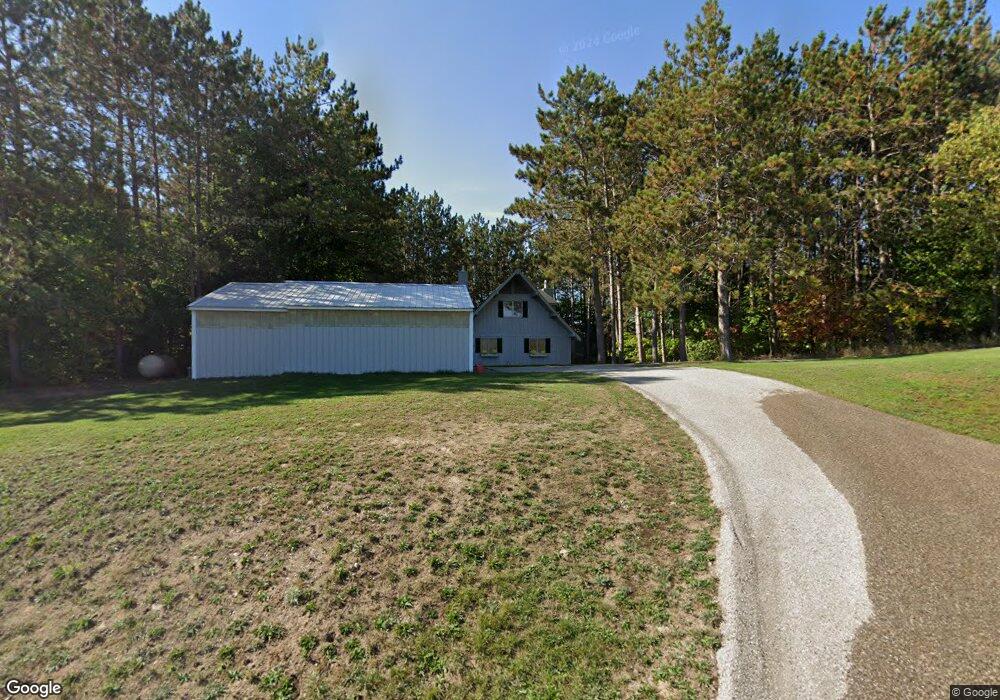 6131 Burgess Rd, Charlevoix, MI 49720 - photo 1