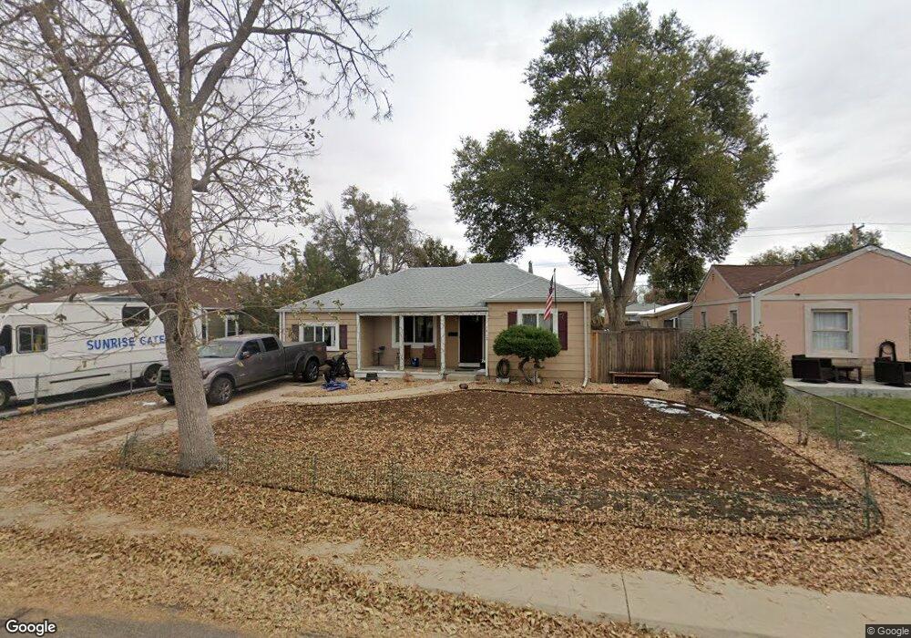 1912 Moline St, Aurora, CO 80010 - photo 1