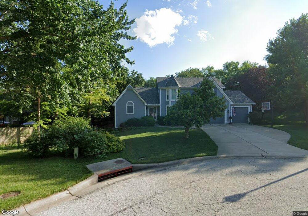 5206 Rene St, Shawnee, KS 66216 - photo 1