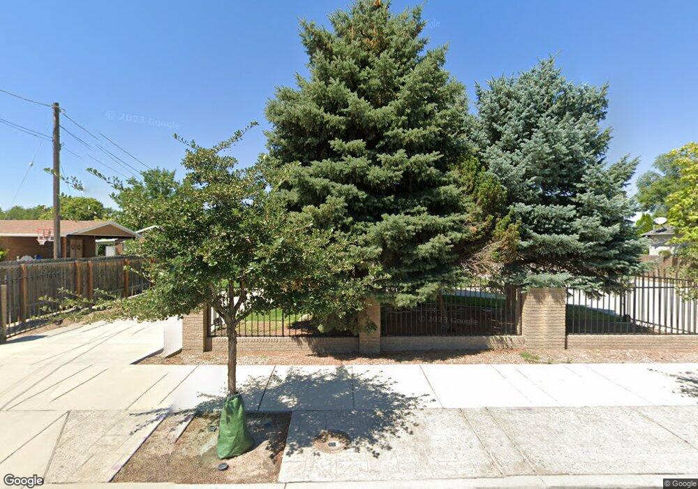 10246 S 2700 W, South Jordan, UT 84095 - photo 1