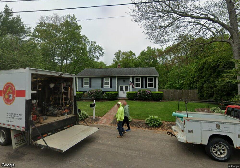 15 Sturbridge Ave, Greenville, RI 02828 - photo 1