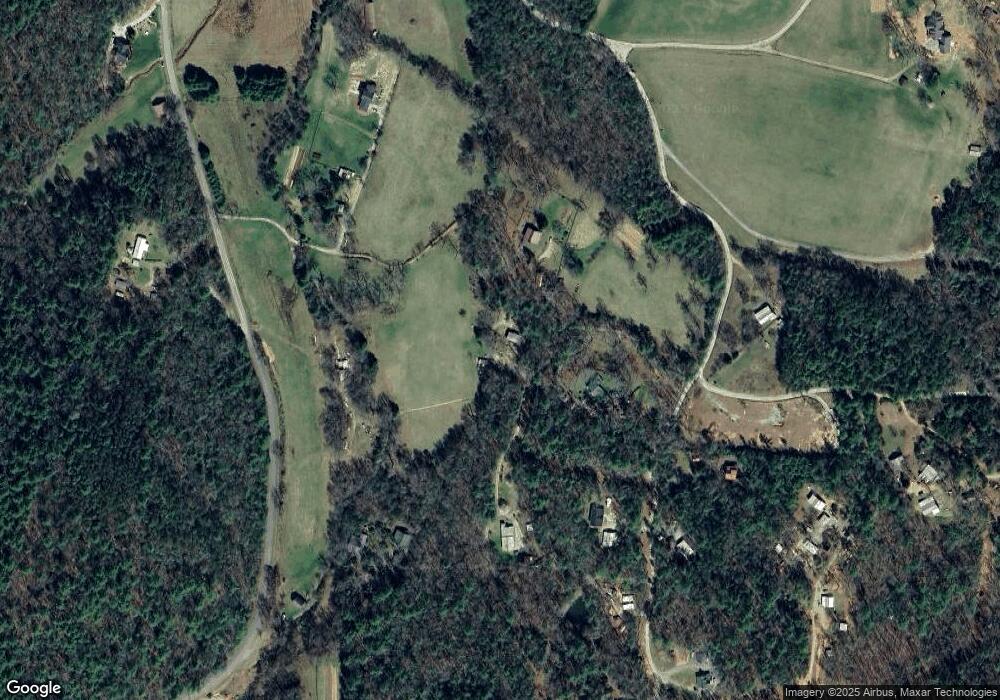 154 Rock Creek Cir, Blue Ridge, GA 30513 - photo 1