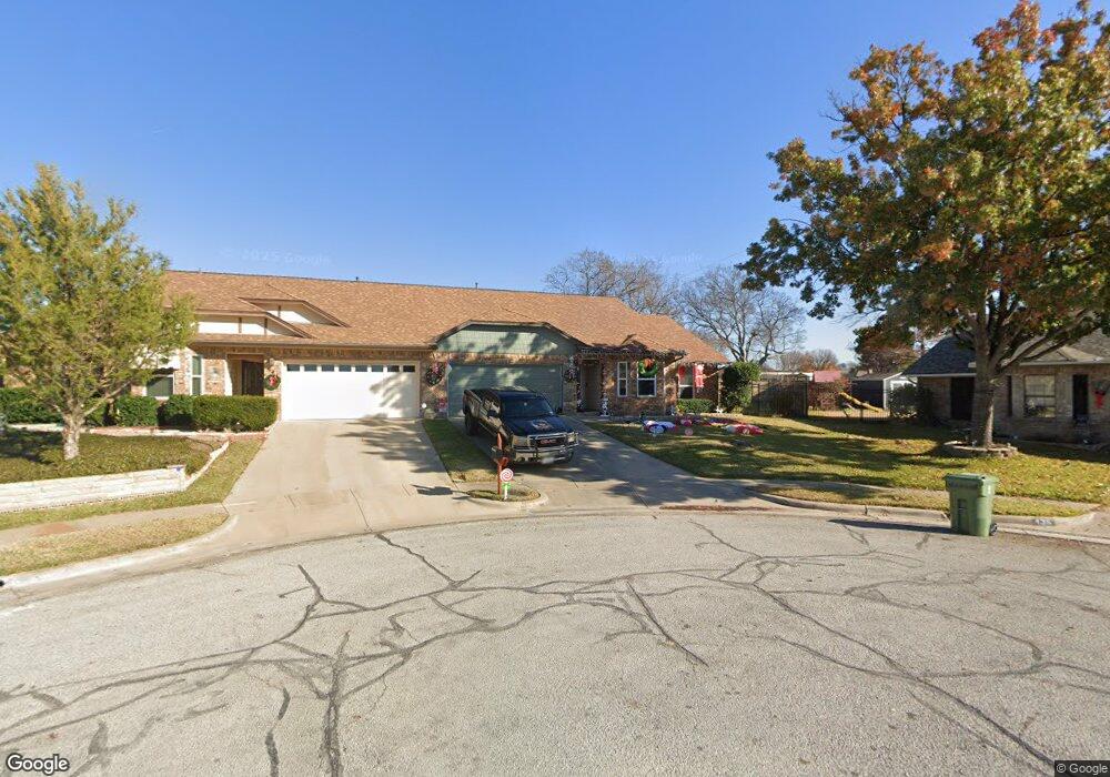 440 Sunnybrook Ct, Bedford, TX 76021 - photo 1