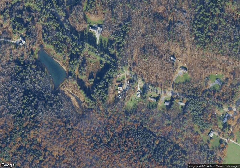 1049 Crosstown Rd, Berlin, VT 05602 - photo 1