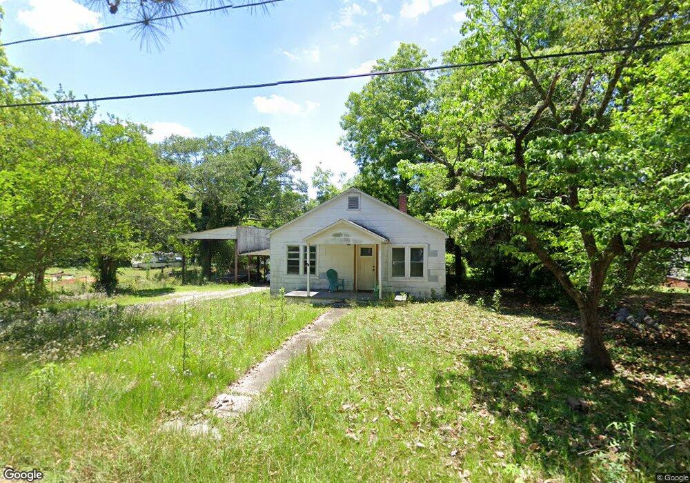 1402 Deloache St, Camden, SC 29020 - photo 1