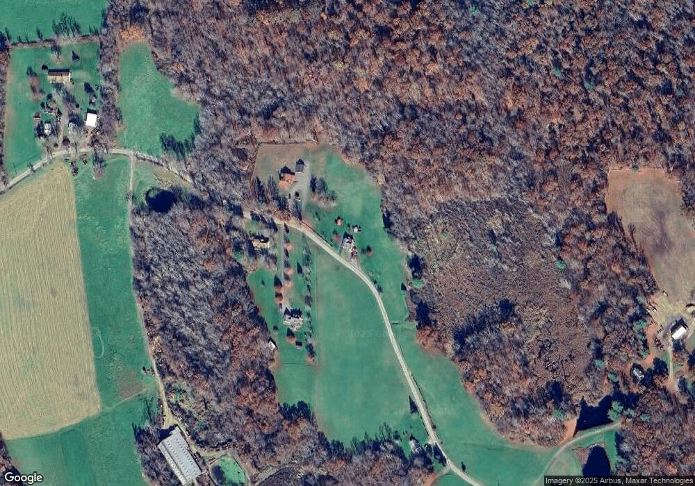 261 Kennerson Reservoir Rd, Ashford, CT 06278 - photo 1