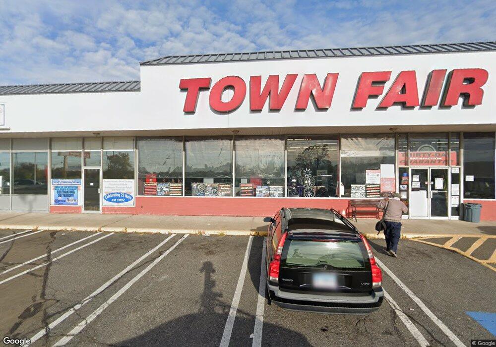 61 Boston Post Rd, Orange, CT 06477 - photo 1