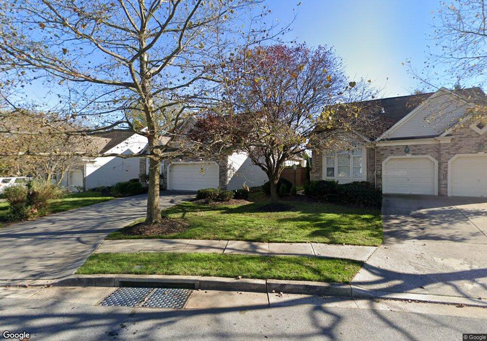 305 Chalk Hill Dr, Pikesville, MD 21208 - photo 1