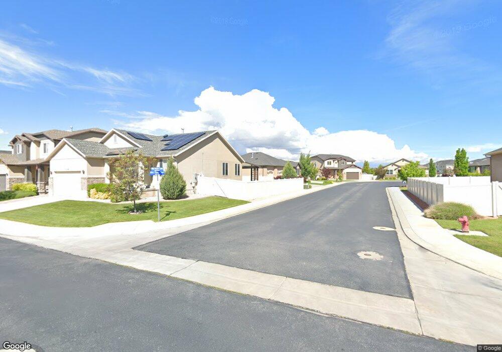3613 N Wild Flower Ct, Lehi, UT 84043 - photo 1