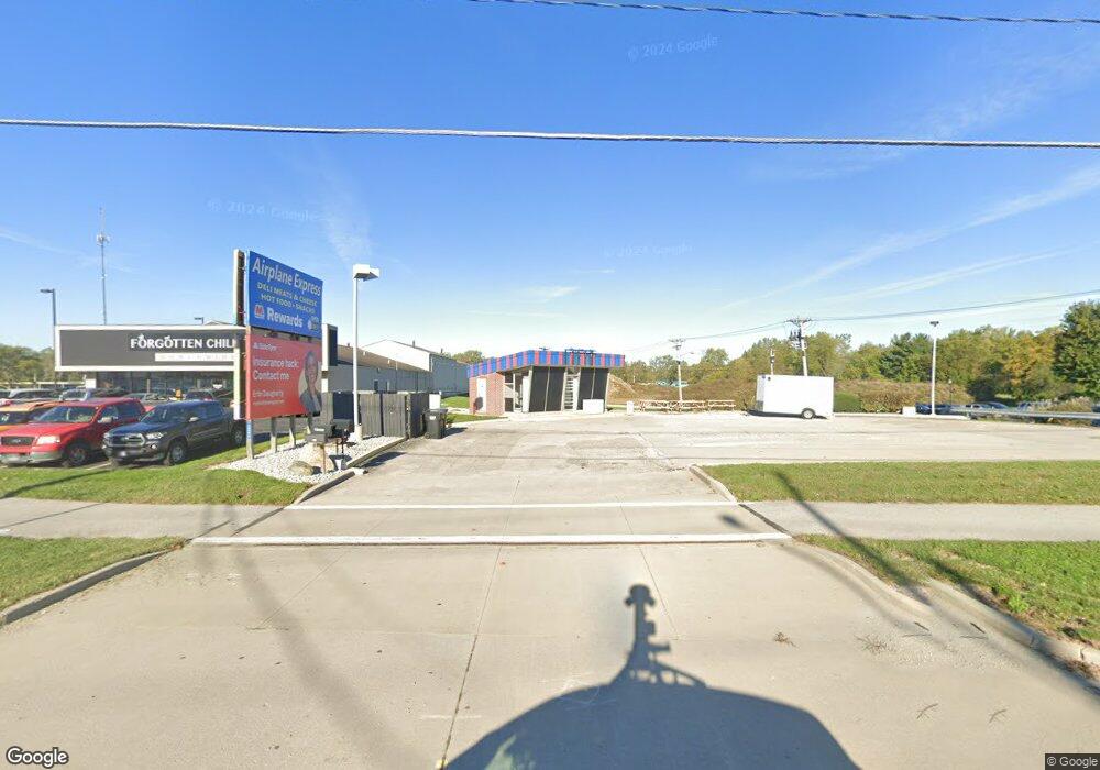 656 N Main St, Bluffton, IN 46714 - photo 1