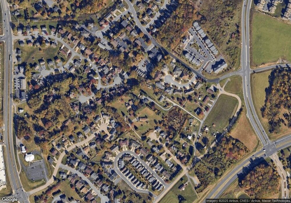 1206 Memorial Ln, Harrisonburg, VA 22801 - photo 1