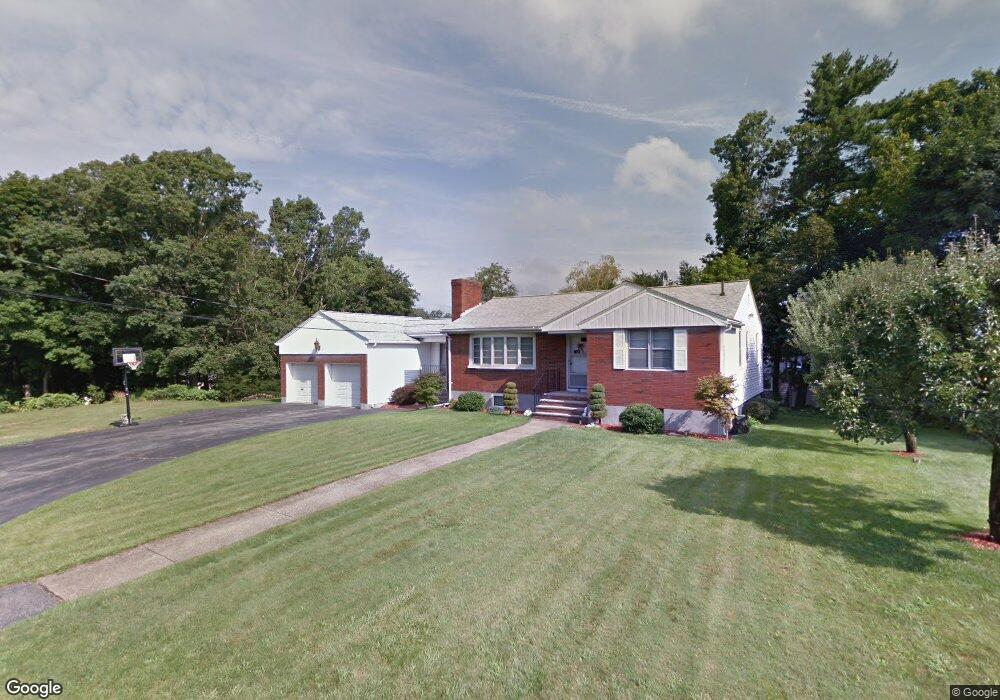 38 Sherman Place, Woburn, MA 01801 - photo 1