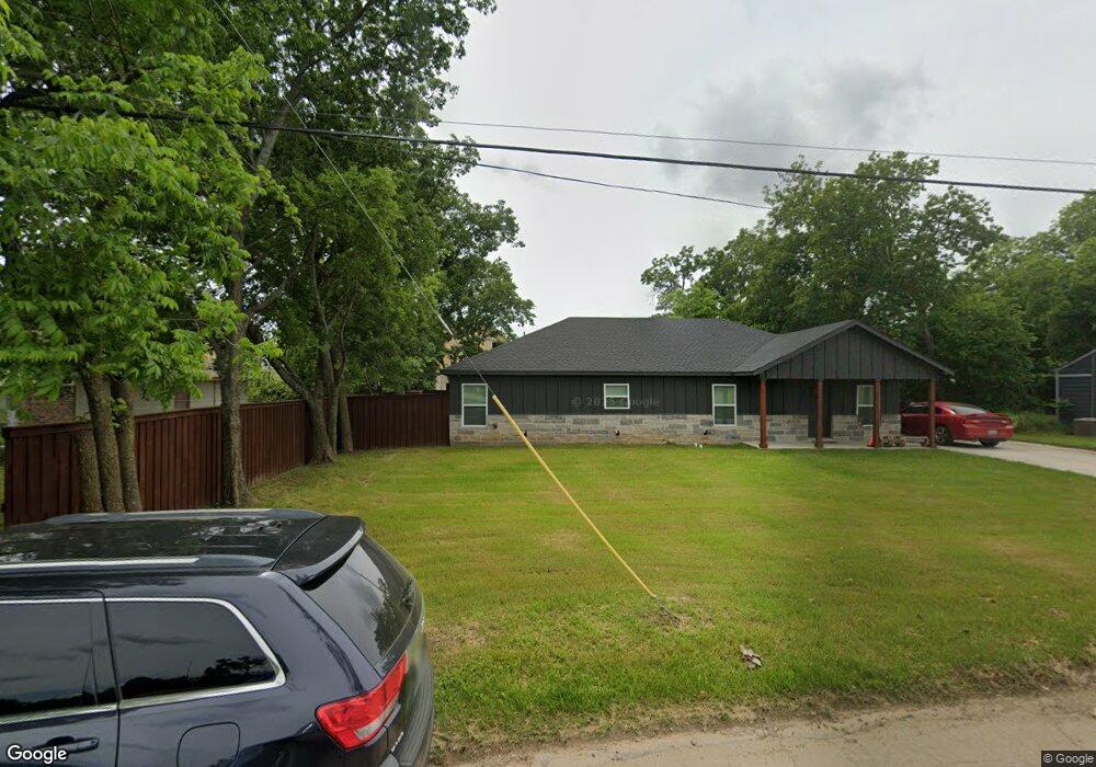 611 N Wilhite St, Cleburne, TX 76031 - photo 1