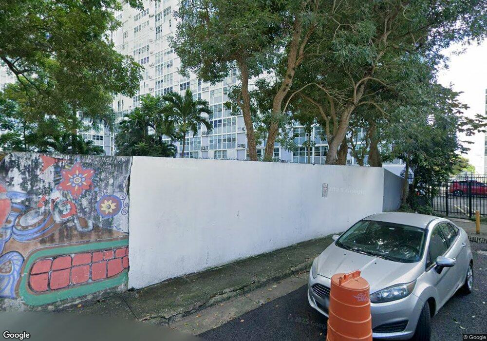 319 Plaza Universidad unit . 319, San Juan, PR 00926 - photo 1