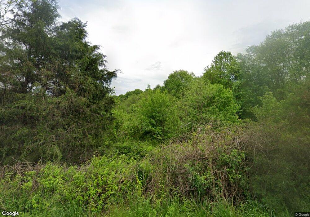 2692 Killian Rd, Lincolnton, NC 28092 - photo 1