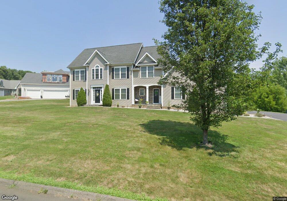 4 Pearl Ln, Rocky Hill, CT 06067 - photo 1