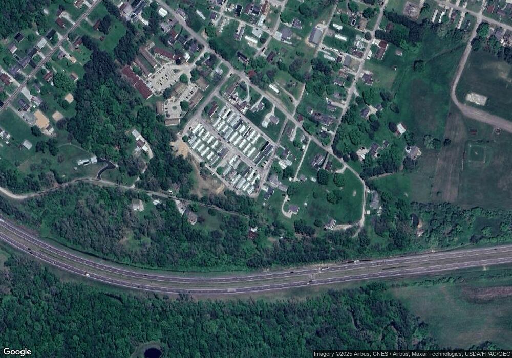 1231 Parkway Dr unit L-19, Logan, OH 43138 - photo 1