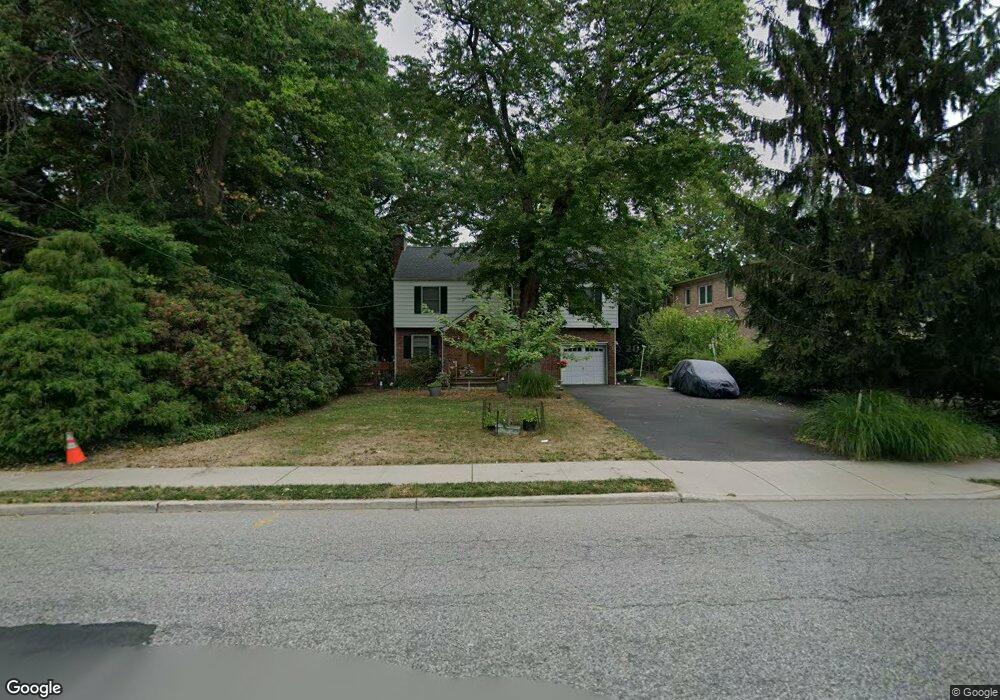 233 Tenafly Rd, Tenafly, NJ 07670 - photo 1