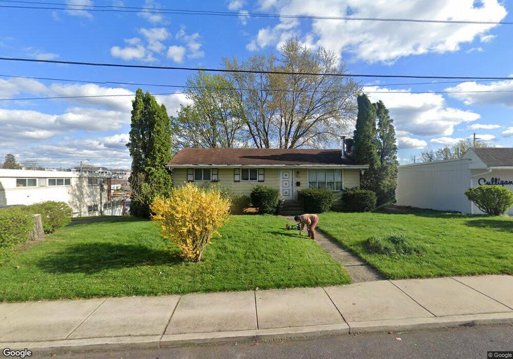 1214 W Greenleaf St unit 1220, Allentown, PA 18102 - photo 1