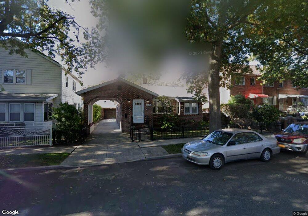 11034 173rd St, Jamaica, NY 11433 - photo 1