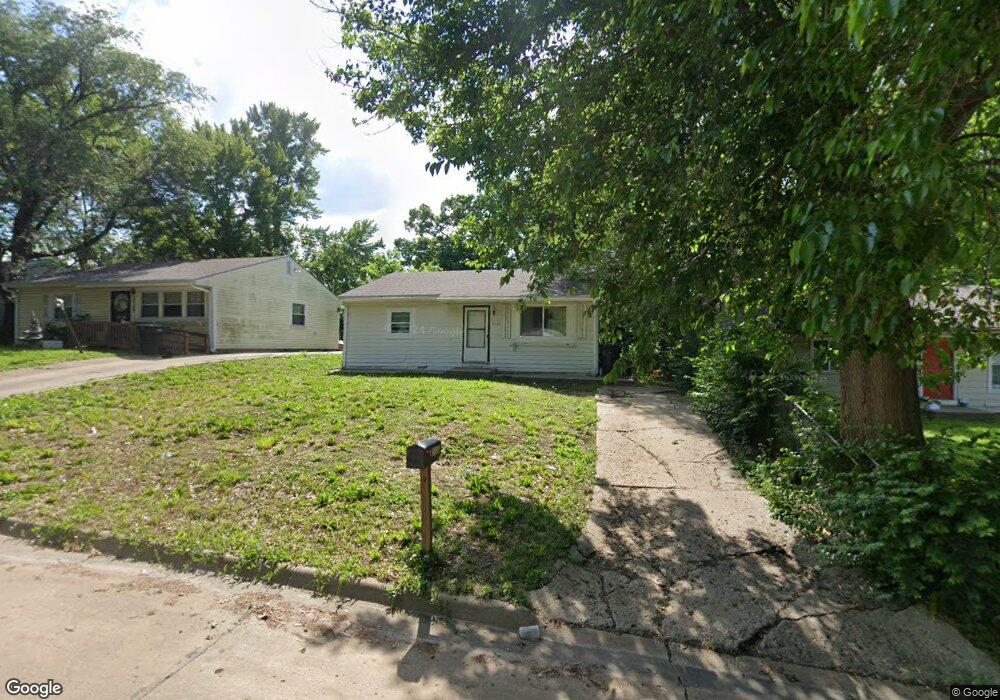 3125 SE Colfax St, Topeka, KS 66605 - photo 1