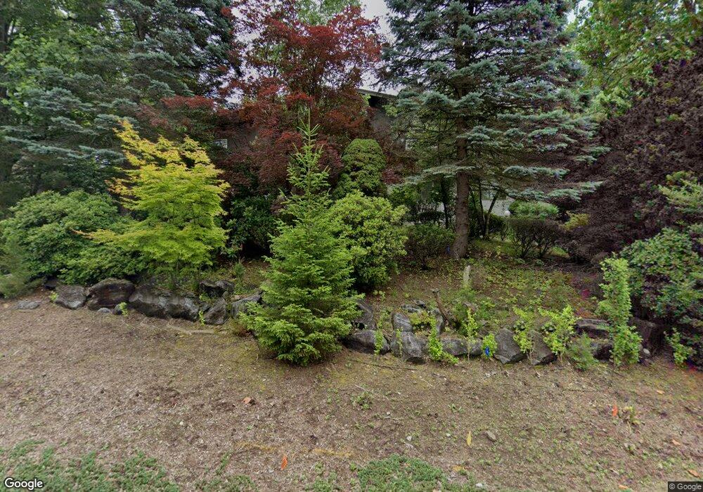 260 Wilson Dr, Cresskill, NJ 07626 - photo 1