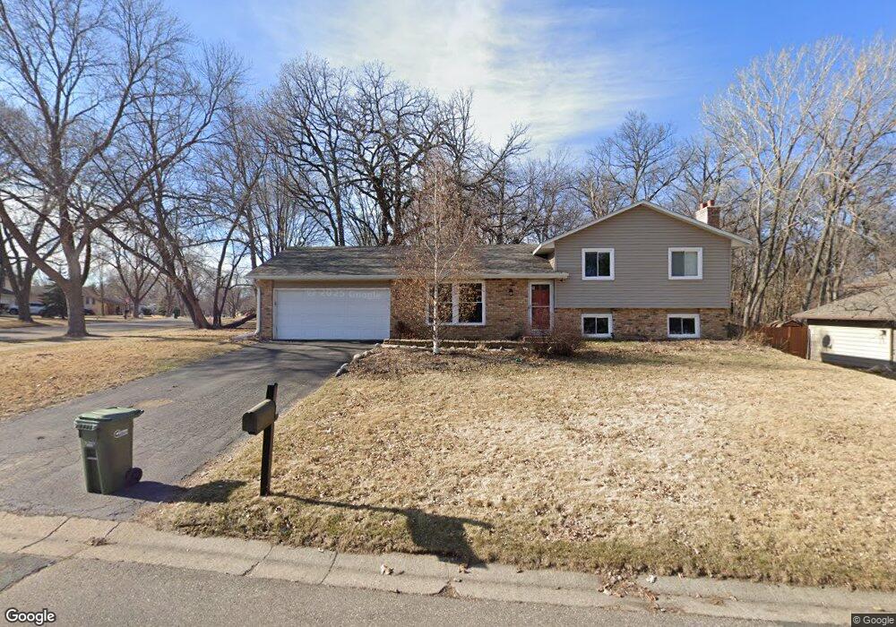 10522 106th Place N, Maple Grove, MN 55369 - photo 1