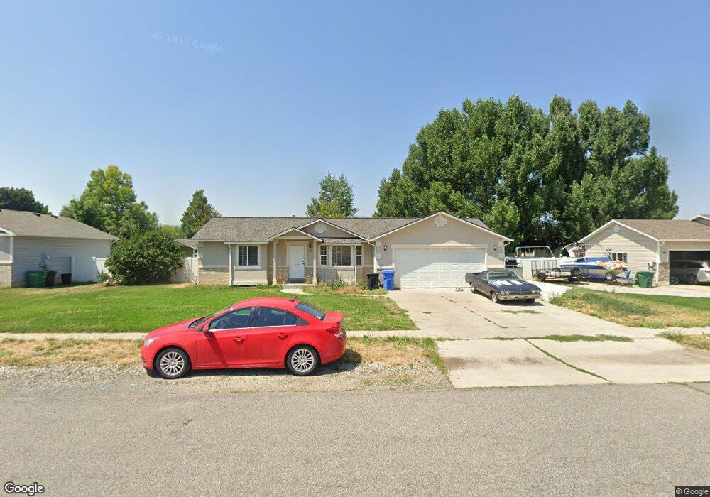 414 S 675 E, Hyrum, UT 84319 - photo 1
