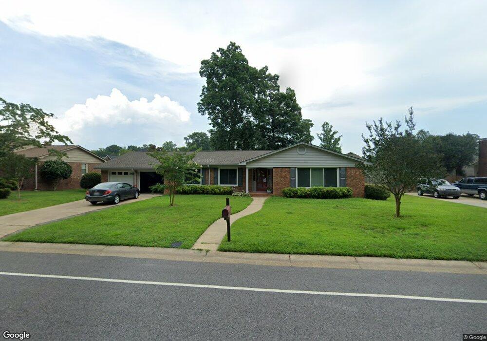 219 Kirkwood Dr, Fayetteville, NC 28303 - photo 1