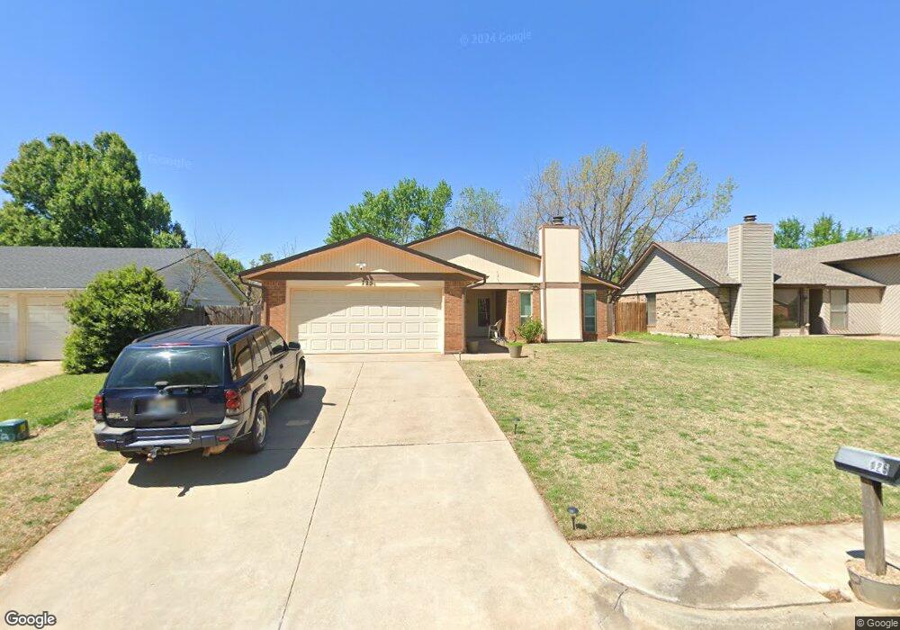 725 Mallard Ave, Edmond, OK 73003 - photo 1