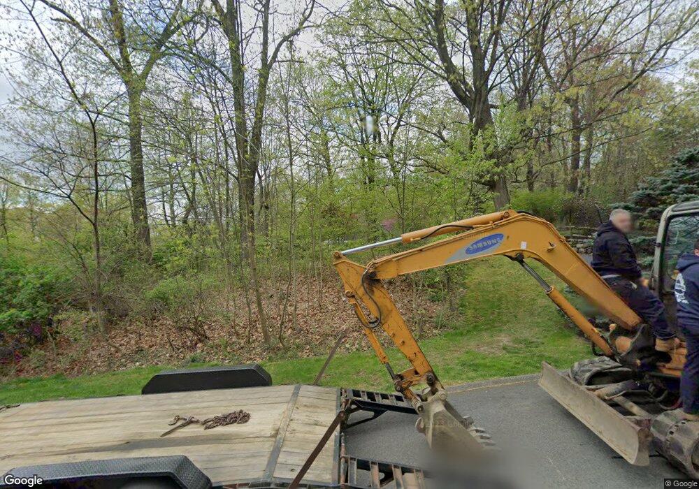 3 Quaker Hill Ct W, Croton On Hudson, NY 10520 - photo 1