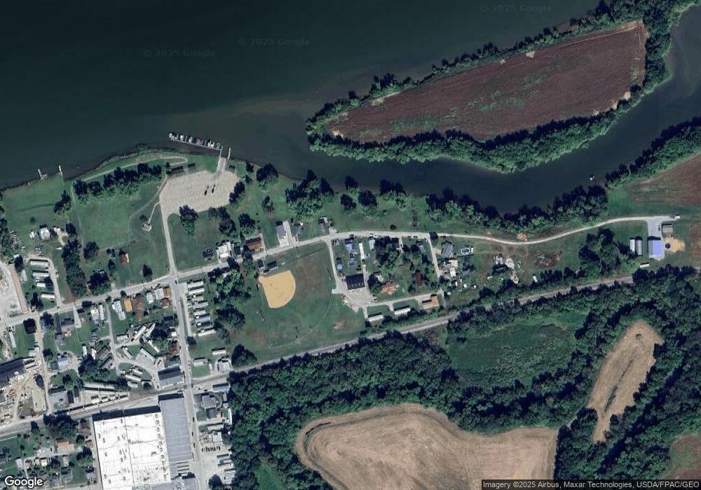 622 E 2nd St, Augusta, KY 41002 - photo 1