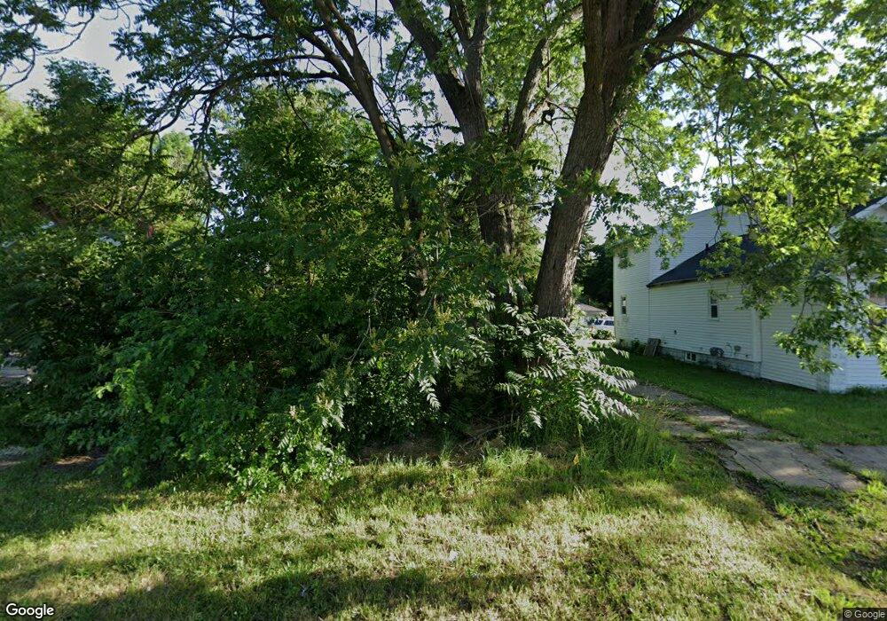 2125 Kansas Ave, Flint, MI 48506 - photo 1