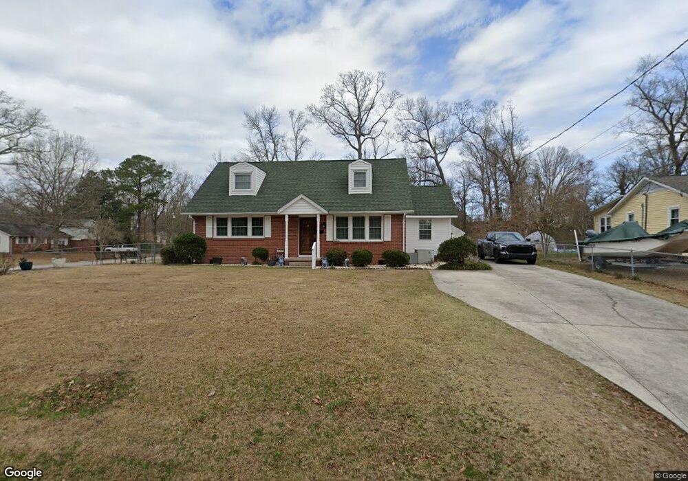 301 Brookview Dr, Jacksonville, NC 28540 - photo 1