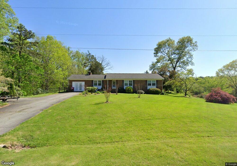 4007 S Fairway Dr, Greensboro, NC 27407 - photo 1