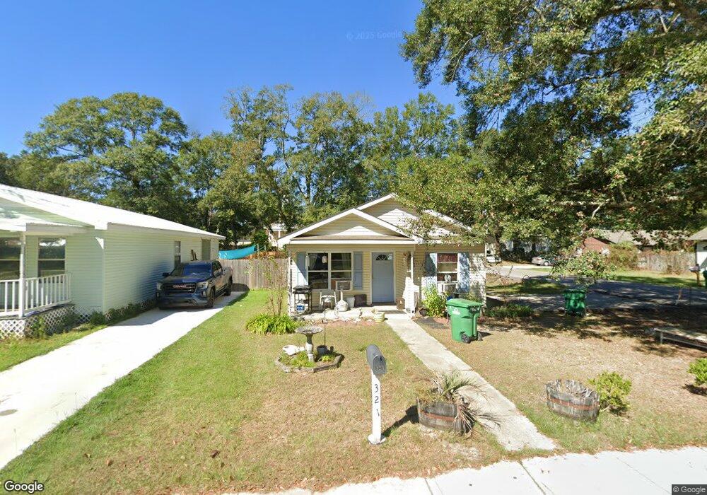 321 N Steele Ave, Picayune, MS 39466 - photo 1