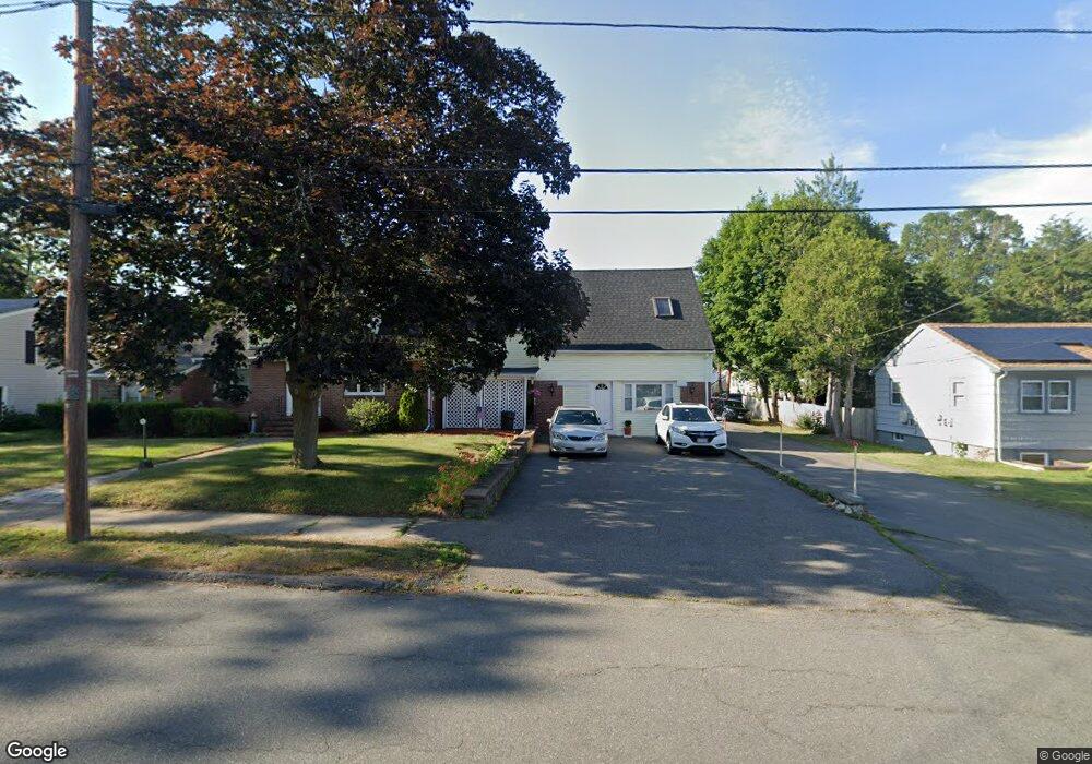 56 Jasper St, Saugus, MA 01906 - photo 1