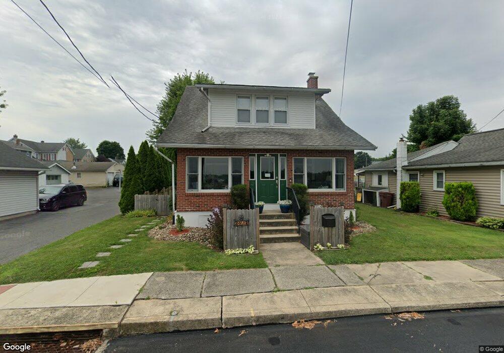 3127 S 2nd St, Whitehall, PA 18052 - photo 1