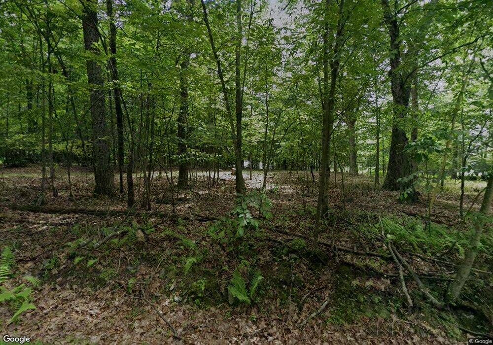 563 Heslop Rd, Mountain Top, PA 18707 - photo 1