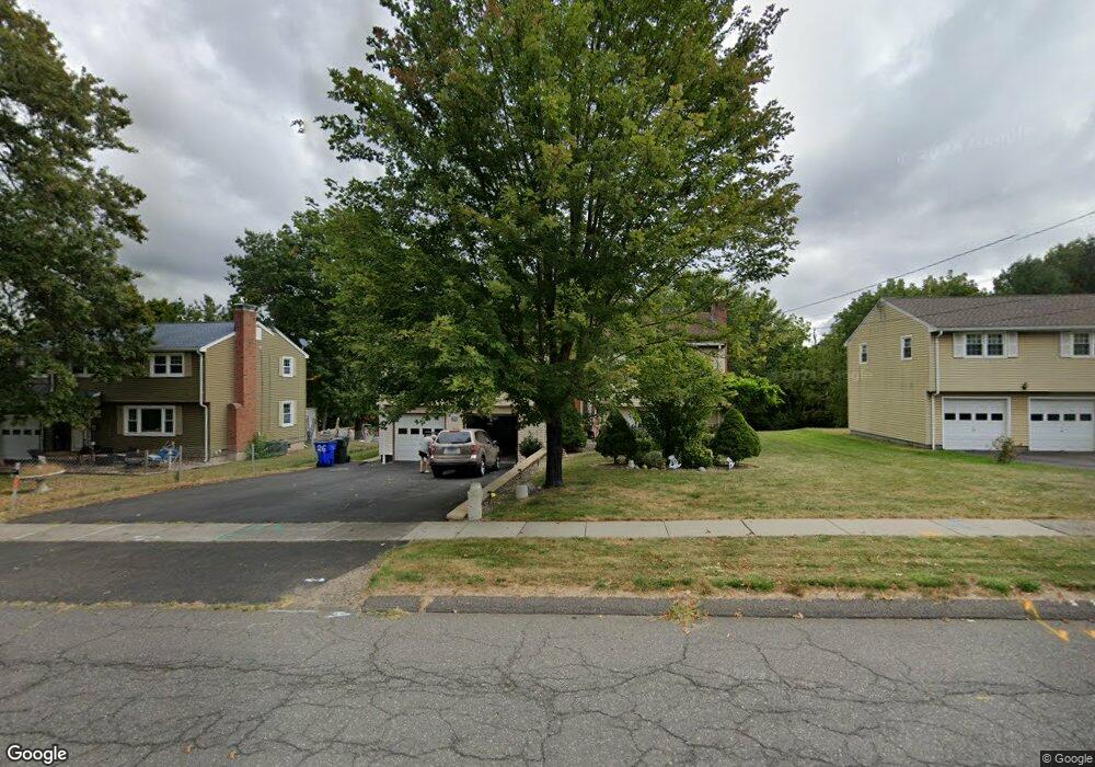 26 Overbrook Rd, West Hartford, CT 06107 - photo 1