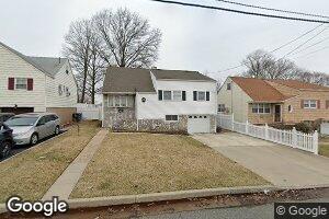 27 Hearthstone Ave, Fords, NJ 08863