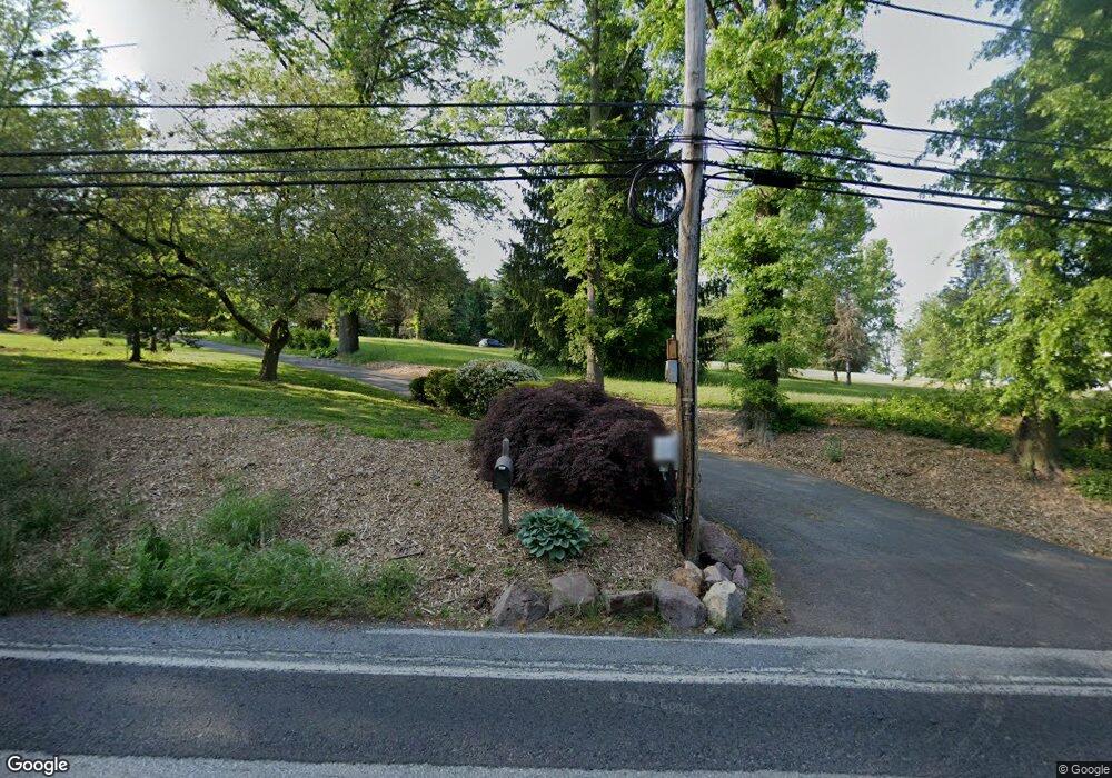 721 Ridge Rd, Pottstown, PA 19465 - photo 1